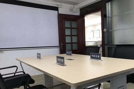 如何正確使用公開招標、邀請招標、自行招標的流程？